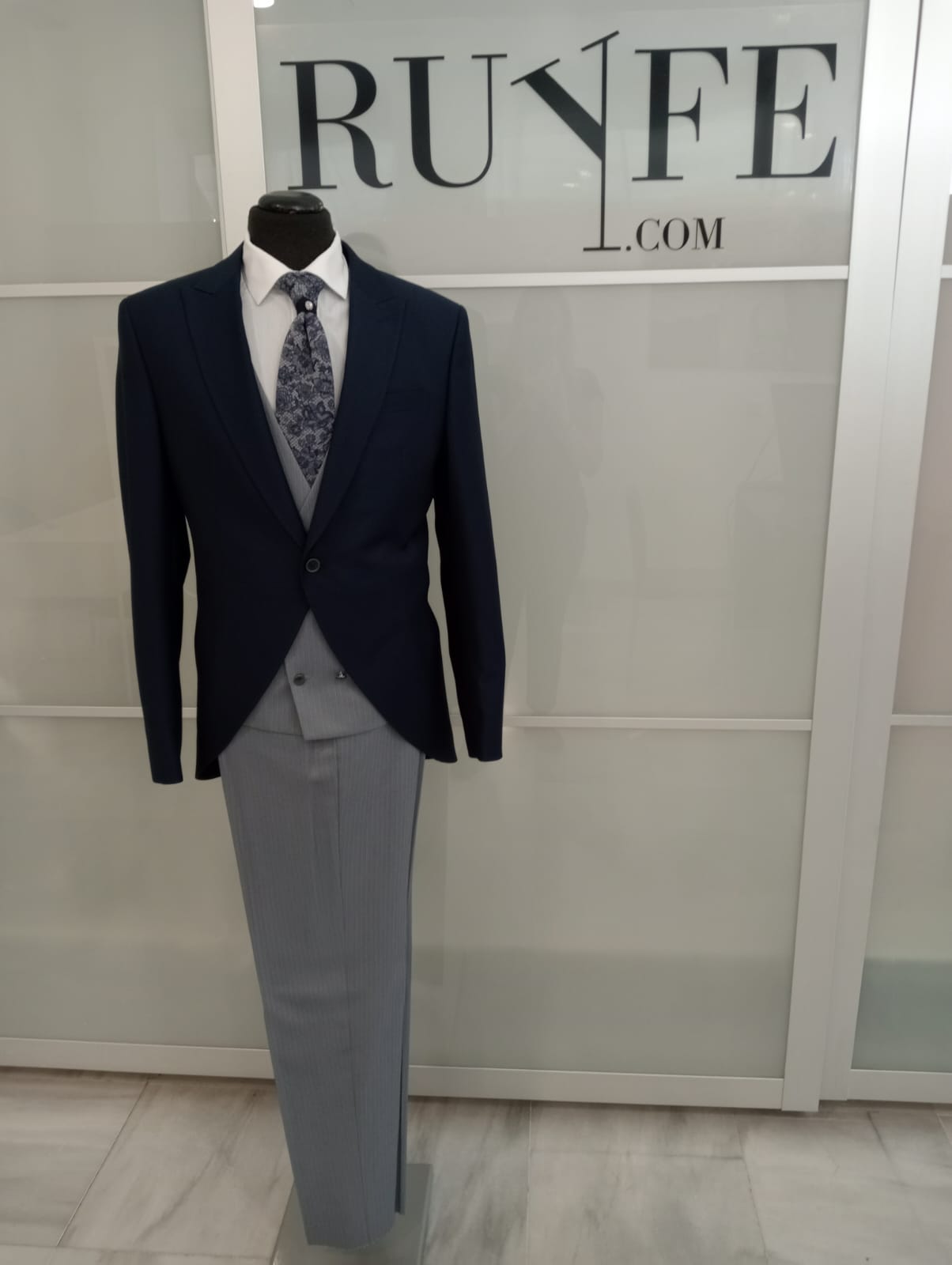 Ruyfe |Trajes de Novio |OUTLET Trajes |